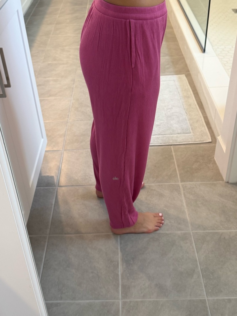 Alo Ribbed Joggers in Raspberry Sorbet - Picture 3 of 6